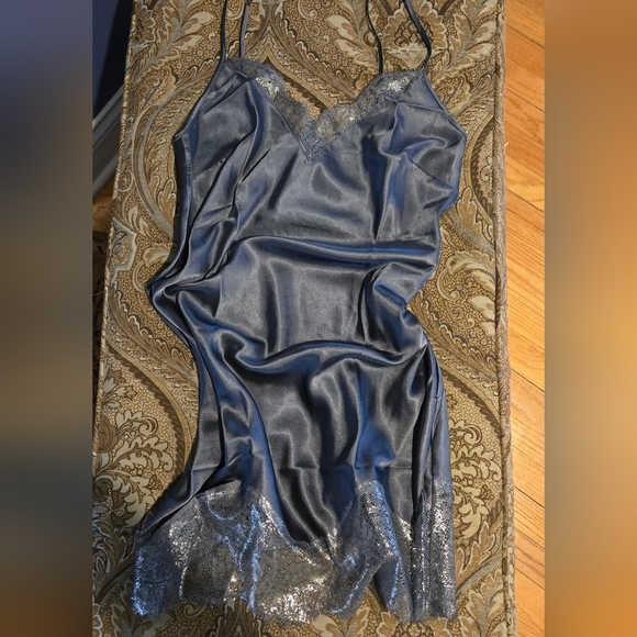 (Friday Nice) Victoria's Secret Blue With sparkly Lace NWOT - Picture 1 of 4